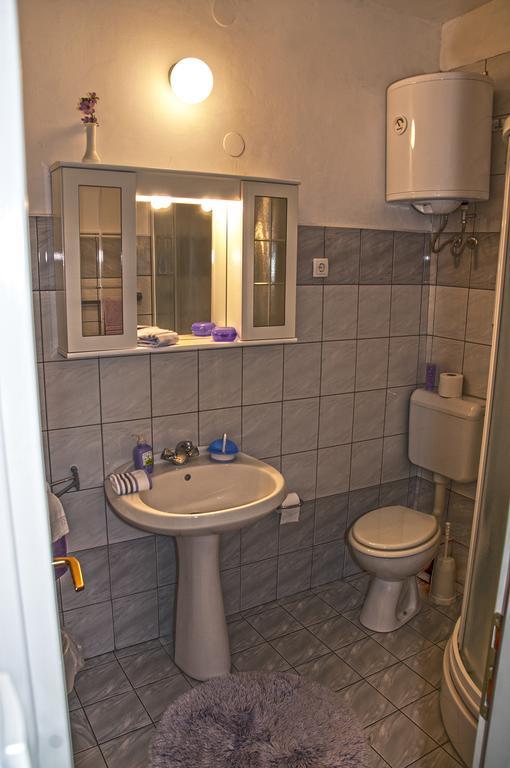 Marina Rooms Komiza Room photo