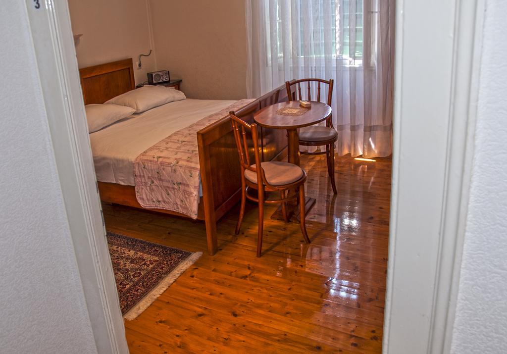 Marina Rooms Komiza Room photo